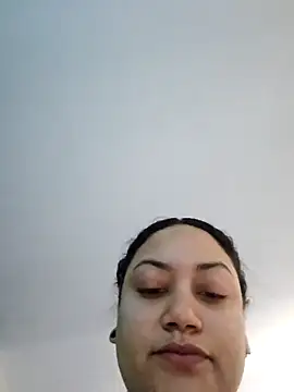 Snapshot of honeeyyy_pot chatting on December 16, 2024, 7:43 pm honeeyyy pot online show from December 16, 2024, 7:43 pm