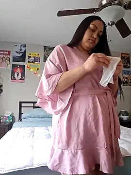 Snapshot of honeeyyy_pot chatting on January 27, 2025, 7:13 pm honeeyyy pot online show from January 27, 2025, 7:13 pm