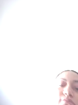 Snapshot of honeeyyy_pot chatting on February 5, 2025, 6:48 pm honeeyyy pot online show from February 5, 2025, 6:48 pm