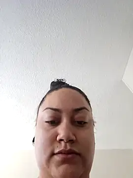 Snapshot of honeeyyy_pot chatting on March 2, 2025, 7:12 pm honeeyyy pot online show from March 2, 2025, 7:12 pm