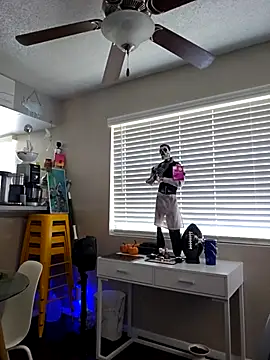 Snapshot of honeeyyy_pot chatting on October 3, 2025, 7:22 pm honeeyyy pot online show from October 3, 2025, 7:22 pm