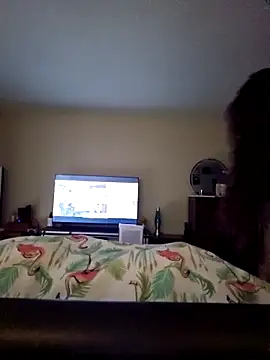 Snapshot of honeeyyy_pot chatting on October 23, 2025, 6:28 pm honeeyyy pot online show from October 23, 2025, 6:28 pm