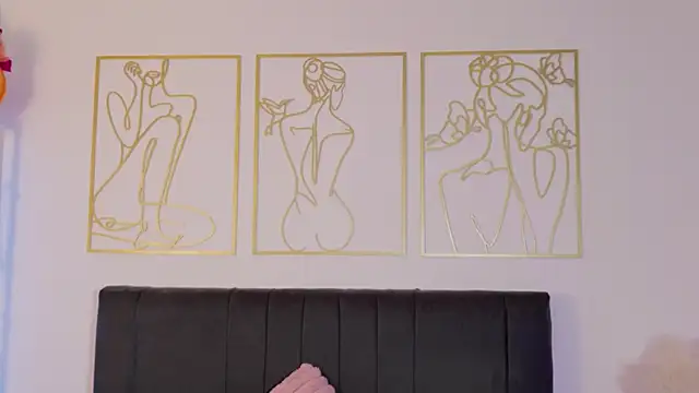 summer holiday online show from October 23, 2025, 8:13 am