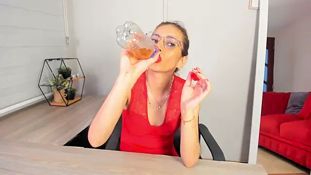 bulma bambina  online show from February 14, 2025, 7:44 pm