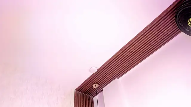 im tyra online show from November 16, 2025, 5:35 am