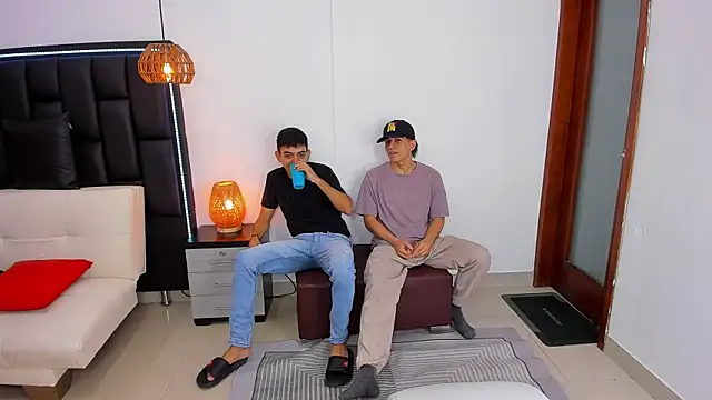 Snapshot of Crazy_nigth01 chatting on November 23, 2025, 1:16 am Crazy nigth01 online show from November 23, 2025, 1:16 am