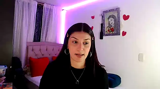 Snapshot of ZajiraShane chatting on February 21, 2025, 5:24 am ZajiraShane online show from February 21, 2025, 5:24 am