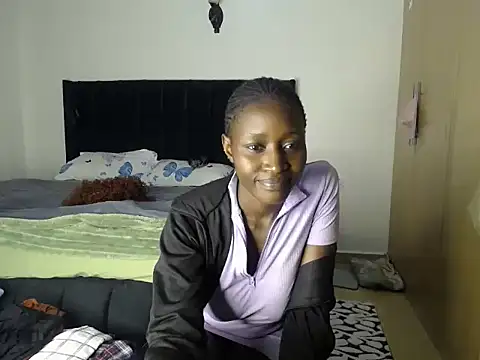 Snapshot of thicky_anncy chatting on November 11, 2025, 10:21 pm thicky anncy online show from November 11, 2025, 10:21 pm