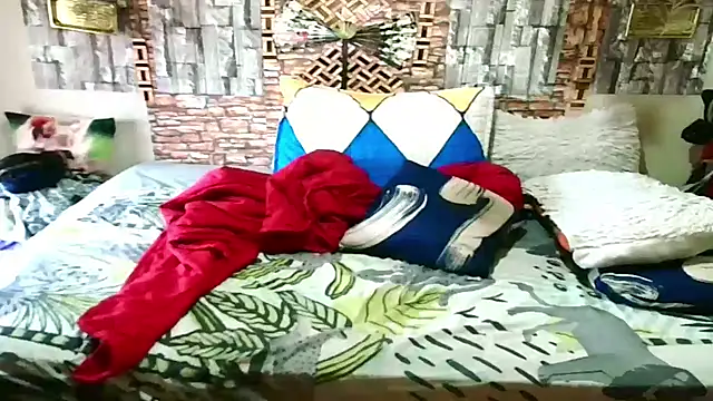 Indian Blaze00 online show from November 6, 2025, 5:52 am