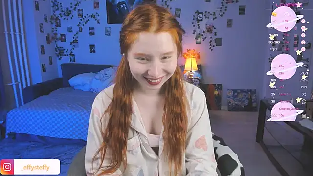 Snapshot of CallMeEffy1 chatting on September 20, 2025, 9:16 pm CallMeEffy1 online show from September 20, 2025, 9:16 pm