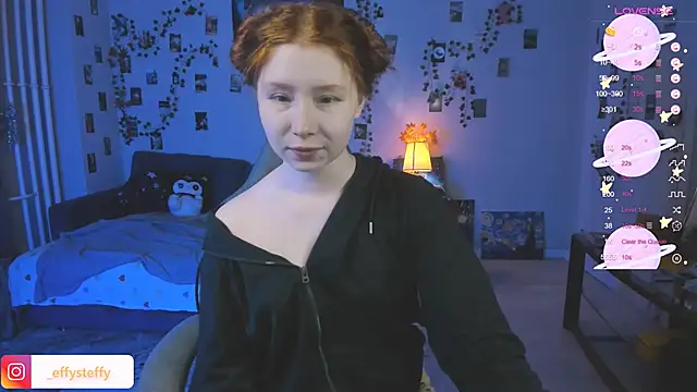 Snapshot of CallMeEffy1 chatting on October 21, 2025, 8:53 pm CallMeEffy1 online show from October 21, 2025, 8:53 pm