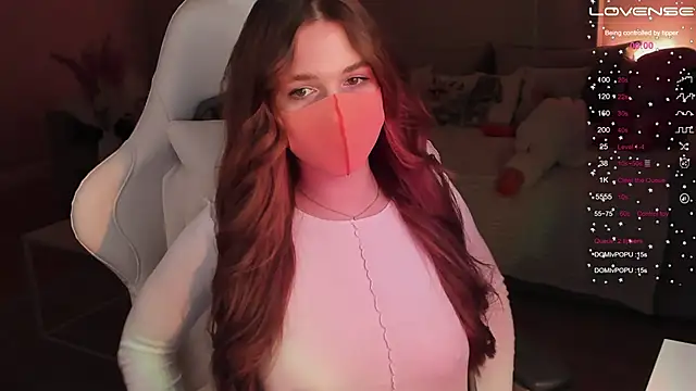 Snapshot of Frau_Lina chatting on December 12, 2024, 5:37 pm Frau Lina online show from December 12, 2024, 5:37 pm