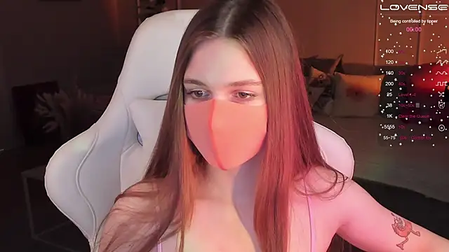 Snapshot of Frau_Lina chatting on January 17, 2025, 6:02 pm Frau Lina online show from January 17, 2025, 6:02 pm