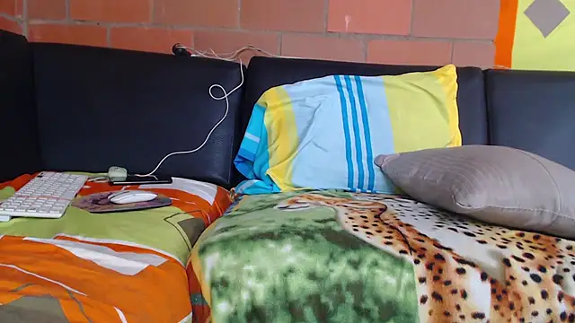 Snapshot of sexyblackxx12 chatting on October 16, 2025, 2:51 pm sexyblackxx12 online show from October 16, 2025, 2:51 pm