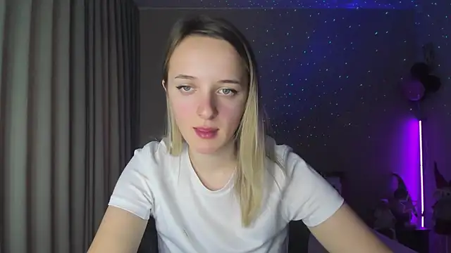 Snapshot of RouseReed chatting on January 13, 2025, 10:14 am RouseReed online show from January 13, 2025, 10:14 am