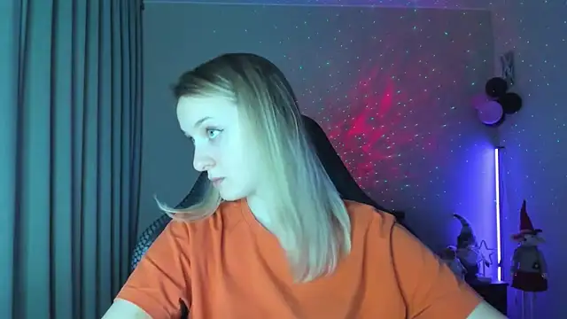 Snapshot of RouseReed chatting on January 16, 2025, 1:25 pm RouseReed online show from January 16, 2025, 1:25 pm