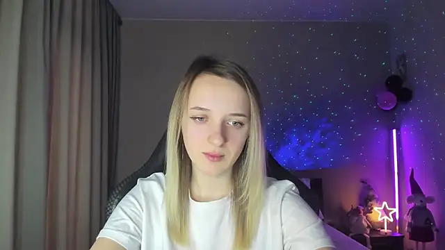 Snapshot of RouseReed chatting on January 20, 2025, 7:36 am RouseReed online show from January 20, 2025, 7:36 am