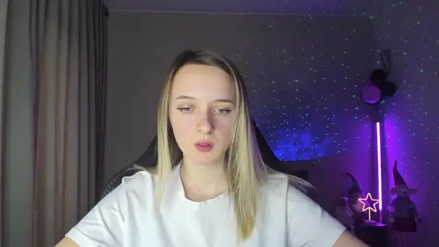 Snapshot of RouseReed chatting on January 20, 2025, 10:40 am RouseReed online show from January 20, 2025, 10:40 am