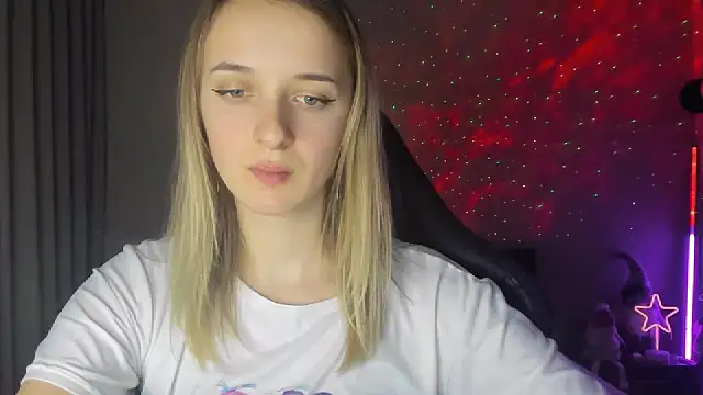 Snapshot of RouseReed chatting on January 29, 2025, 1:49 pm RouseReed online show from January 29, 2025, 1:49 pm