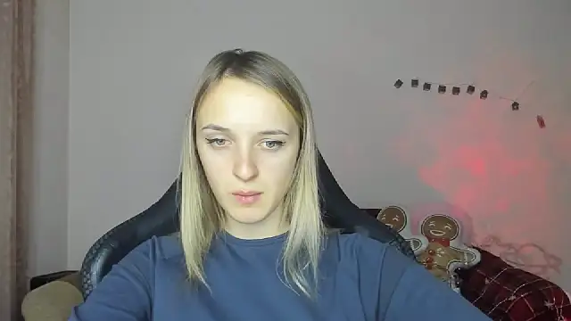 Snapshot of RouseReed chatting on December 2, 2025, 1:17 pm RouseReed online show from December 2, 2025, 1:17 pm