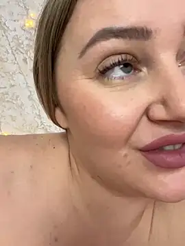 LadyLolyPop  online show from February 4, 2025, 4:48 am