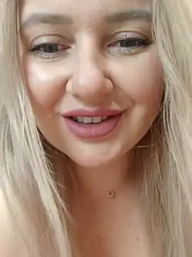 LadyLolyPop  online show from October 3, 2025, 12:18 am