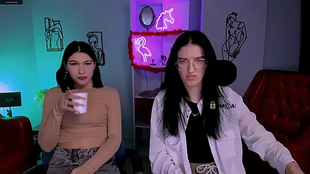 scarlet mooore online show from March 3, 2025, 8:54 pm