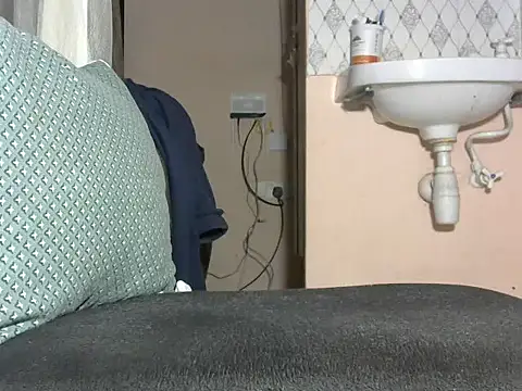 Snapshot of bigsmooth_bbc69 chatting on September 19, 2025, 6:19 pm bigsmooth bbc69 online show from September 19, 2025, 6:19 pm