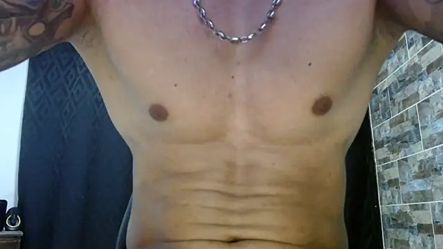 babyrecord1 online show from February 18, 2025, 3:32 pm