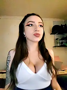 Paudelatorre online show from December 1, 2025, 3:00 am