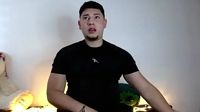 Snapshot of dap_XOXO chatting on December 17, 2024, 10:22 pm dap XOXO online show from December 17, 2024, 10:22 pm