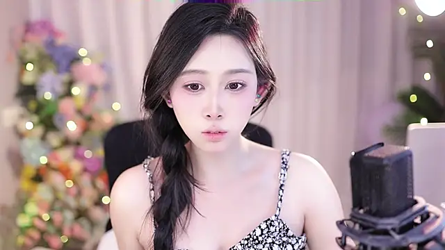 SleepArtist online show from February 16, 2025, 4:10 pm