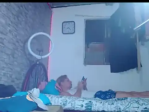 bulguehot online show from February 10, 2025, 1:24 am