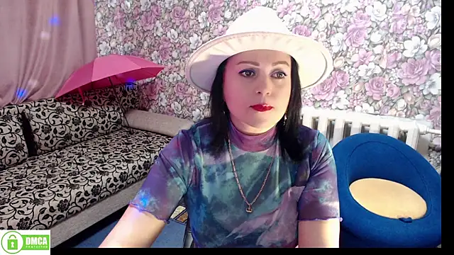 Julia-ru online show from December 7, 2024, 8:49 pm