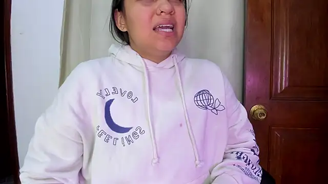 Abril Gomez06 online show from October 31, 2025, 11:06 pm