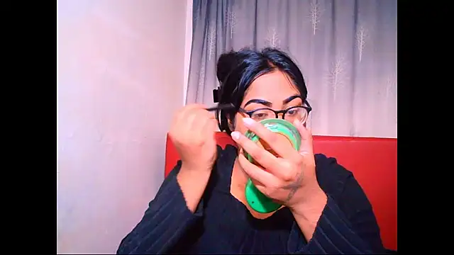 Snapshot of Indian_Lola00 chatting on September 23, 2025, 4:54 pm Indian Lola00 online show from September 23, 2025, 4:54 pm