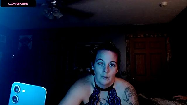 Siri30xtasty online show from November 10, 2025, 2:54 am