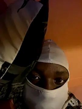 Snapshot of unknownpstar chatting on October 30, 2025, 9:48 pm unknownpstar online show from October 30, 2025, 9:48 pm