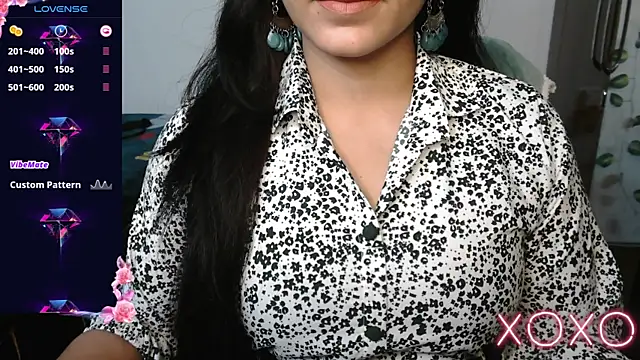 Snapshot of Annu-Darling chatting on November 21, 2025, 5:00 pm Annu-Darling online show from November 21, 2025, 5:00 pm