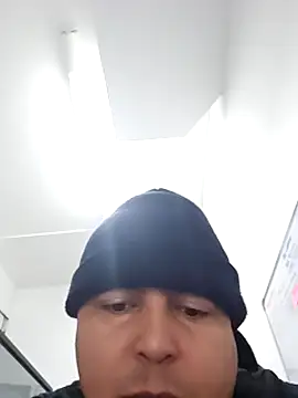 gordito xx online show from February 11, 2025, 12:27 pm