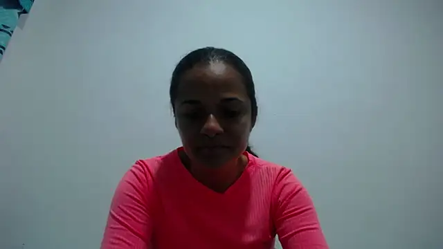 Snapshot of GiveLove1 chatting on January 7, 2025, 3:46 am GiveLove1 online show from January 7, 2025, 3:46 am