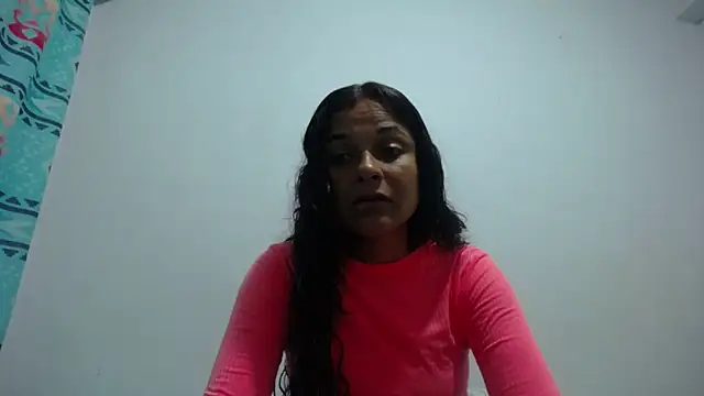 Snapshot of GiveLove1 chatting on January 12, 2025, 1:21 am GiveLove1 online show from January 12, 2025, 1:21 am