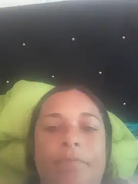 Snapshot of GiveLove1 chatting on March 4, 2025, 7:11 pm GiveLove1 online show from March 4, 2025, 7:11 pm