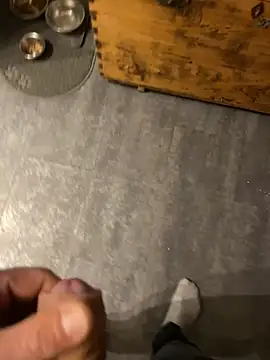 Snapshot of Edosxxl chatting on March 12, 2025, 3:46 am Edosxxl online show from March 12, 2025, 3:46 am