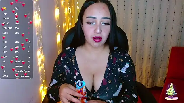 Snapshot of AmberGoddess_ chatting on December 28, 2024, 2:11 am AmberGoddess  online show from December 28, 2024, 2:11 am