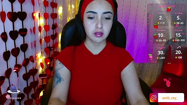 Snapshot of AmberGoddess_ chatting on March 1, 2025, 1:43 am AmberGoddess  online show from March 1, 2025, 1:43 am