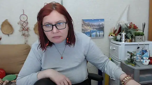 Snapshot of PlayfullMature chatting on February 15, 2025, 2:44 pm PlayfullMature online show from February 15, 2025, 2:44 pm