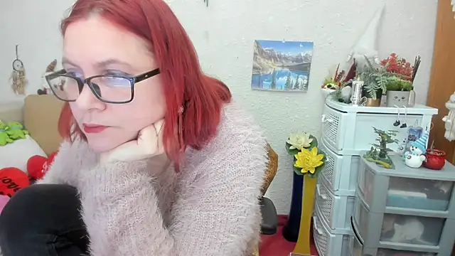 Snapshot of PlayfullMature chatting on February 26, 2025, 6:11 pm PlayfullMature online show from February 26, 2025, 6:11 pm