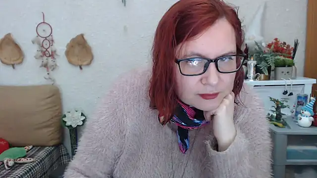 Snapshot of PlayfullMature chatting on February 28, 2025, 1:47 pm PlayfullMature online show from February 28, 2025, 1:47 pm