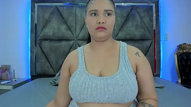 Danielaandximena online show from December 31, 2024, 3:01 am